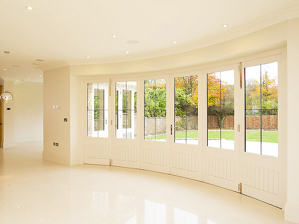 Curved Bi-Folding doors