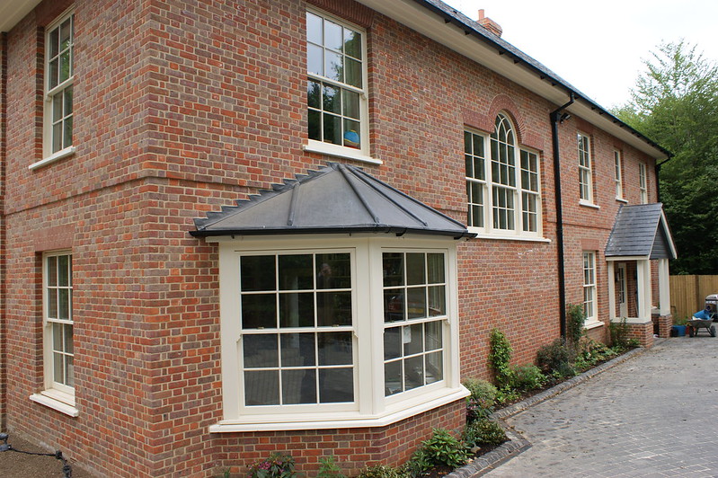 brick bay sash windows